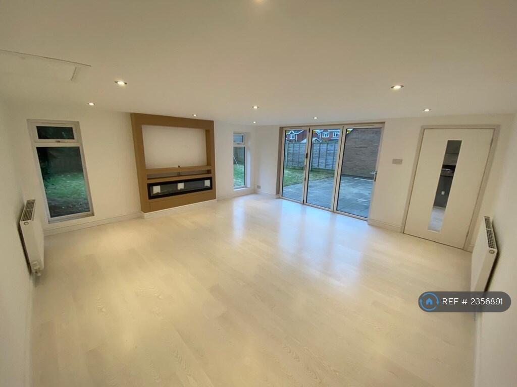 Property image - Frankholmes Drive, Solihull, B90