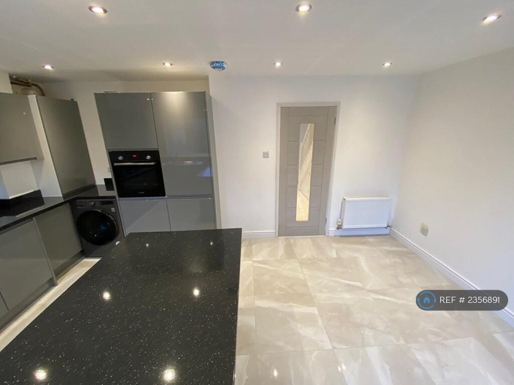 Additional property image - Frankholmes Drive, Solihull, B90