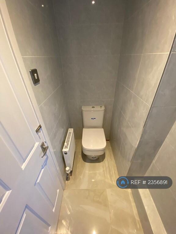 Additional property image - Frankholmes Drive, Solihull, B90