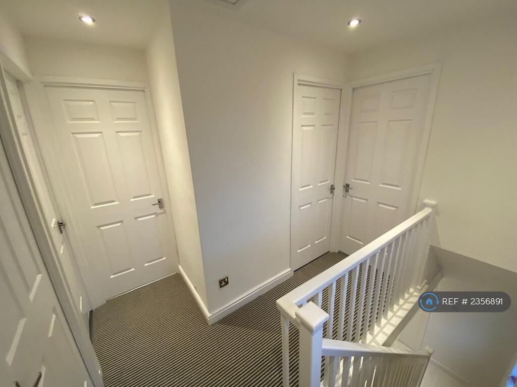 Additional property image - Frankholmes Drive, Solihull, B90