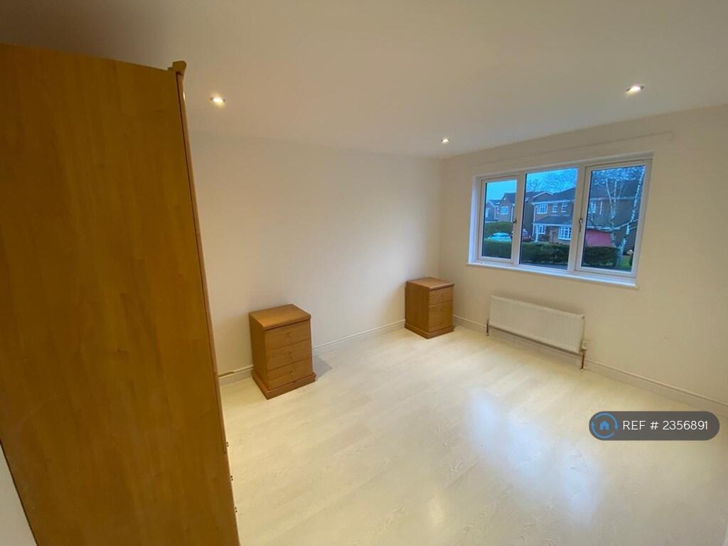 Additional property image - Frankholmes Drive, Solihull, B90