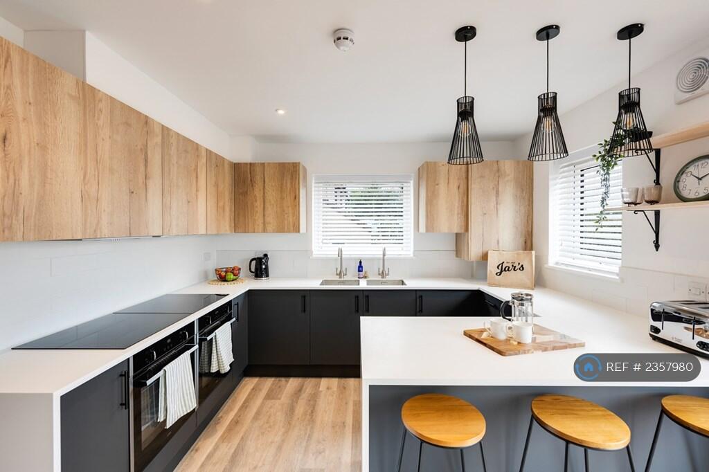 Additional property image - Mackie Grove, Filton, Bristol, BS34