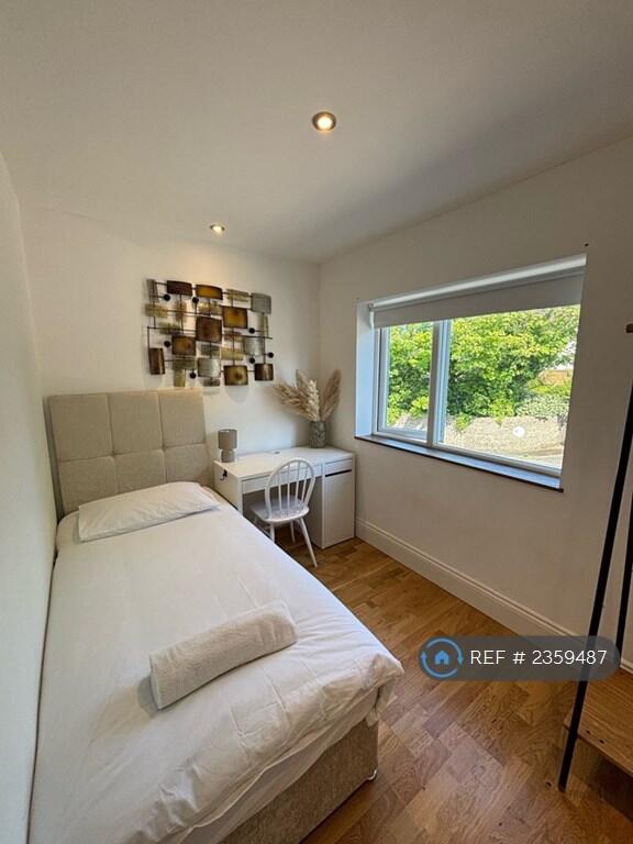 Additional property image - Bevendean Road, Brighton, BN2