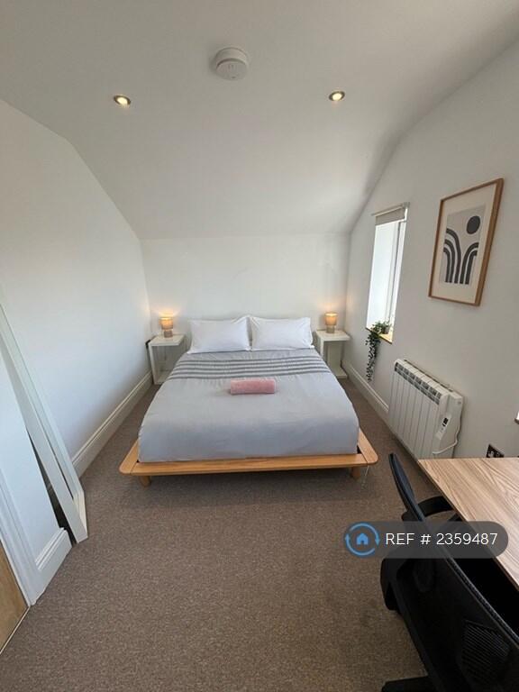 Additional property image - Bevendean Road, Brighton, BN2