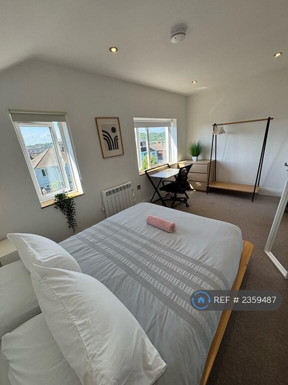 Additional property image - Bevendean Road, Brighton, BN2