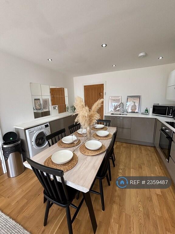 Additional property image - Bevendean Road, Brighton, BN2