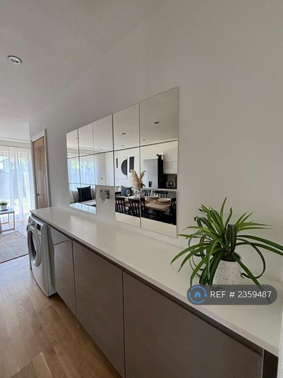 Additional property image - Bevendean Road, Brighton, BN2