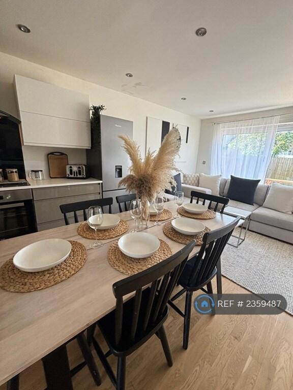 Additional property image - Bevendean Road, Brighton, BN2