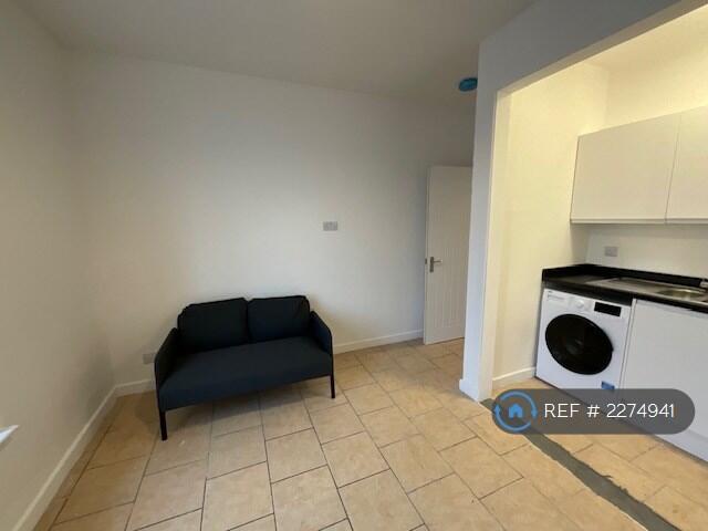Additional property image - Victoria Road, Aberdeen, AB11