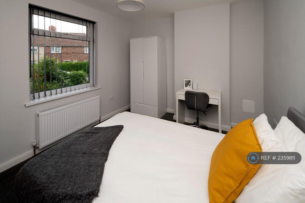 Additional property image - Woodland Way, Bristol, BS15