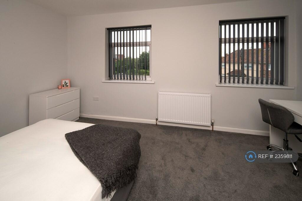 Additional property image - Woodland Way, Bristol, BS15