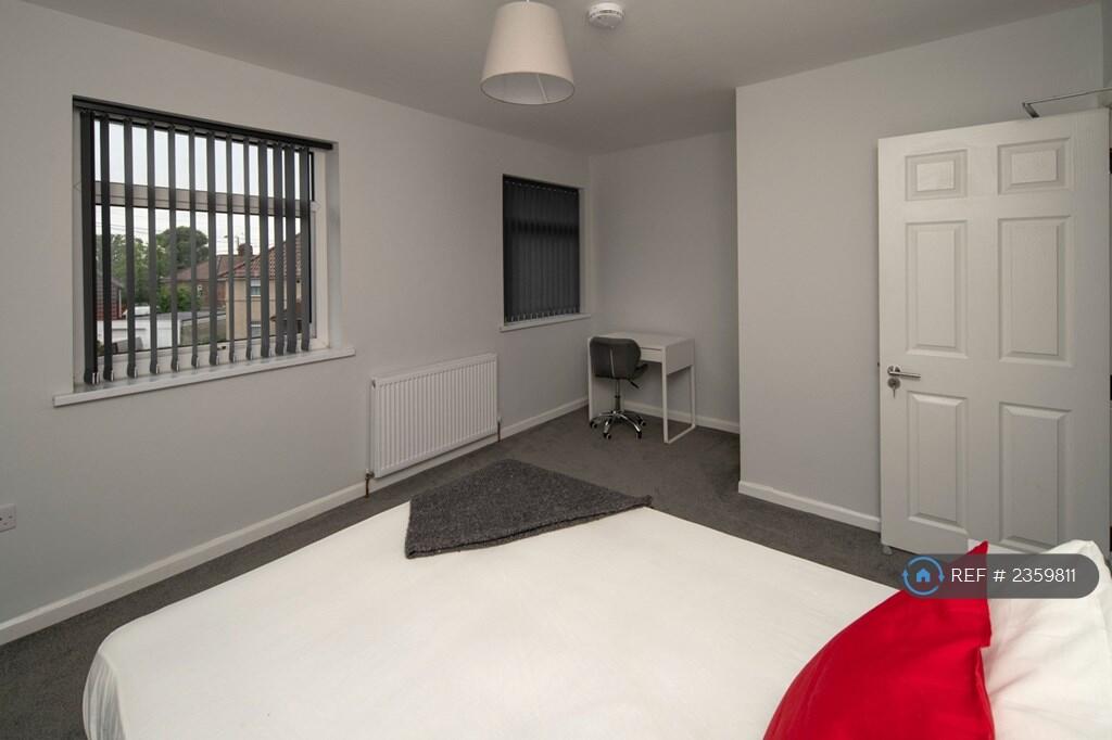 Additional property image - Woodland Way, Bristol, BS15