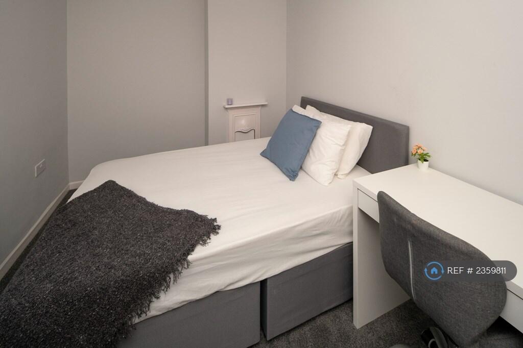 Additional property image - Woodland Way, Bristol, BS15