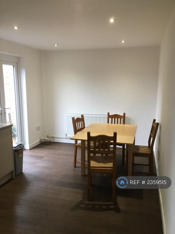 Additional property image - Bonnington Walk, Bristol, BS7