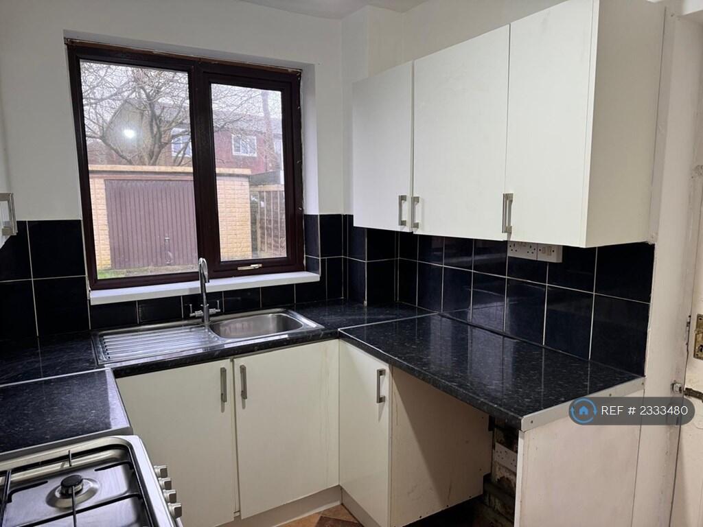 Additional property image - Crossfield Street, Bury, BL9