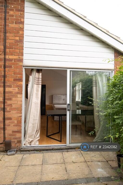 Additional property image - Campkin Road, Cambridge, CB4