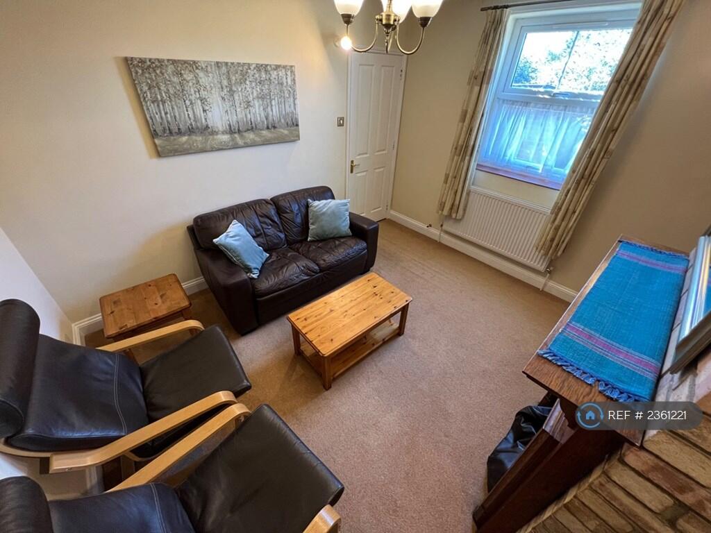 Additional property image - Elmstead Road, Colchester, CO4