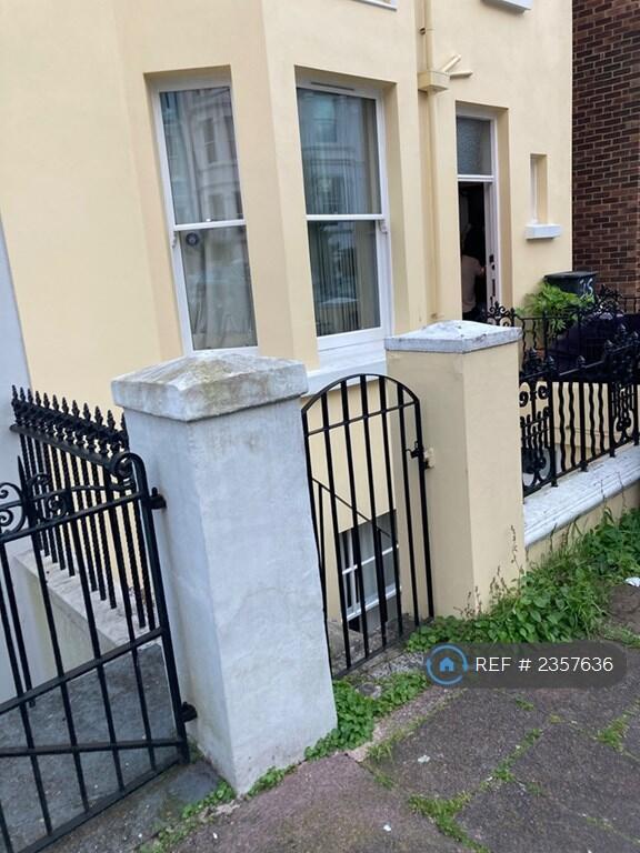 Additional property image - Roundhill Crescent, Brighton, BN2