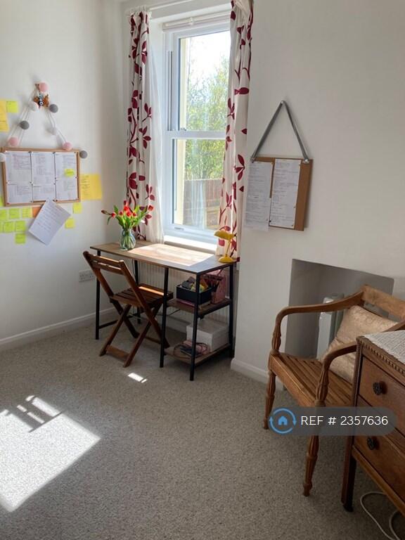Additional property image - Roundhill Crescent, Brighton, BN2