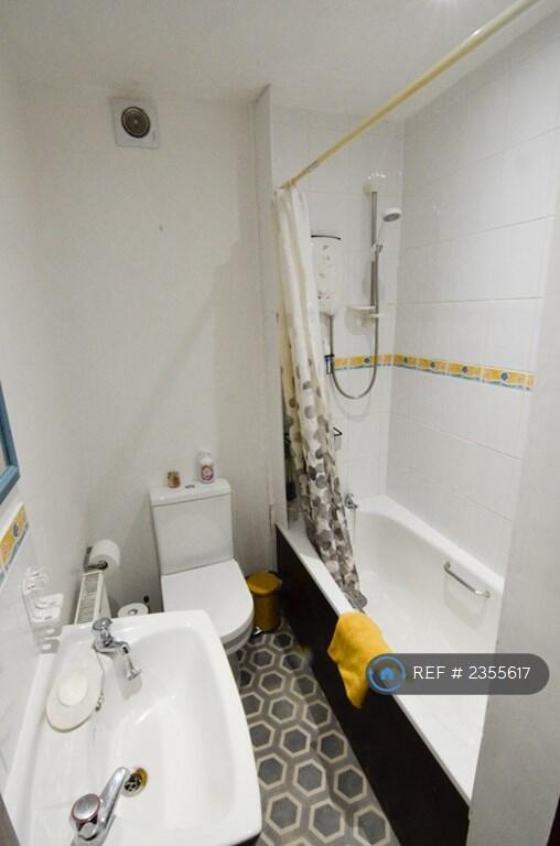 Additional property image - Chandos Road, Bristol, BS6