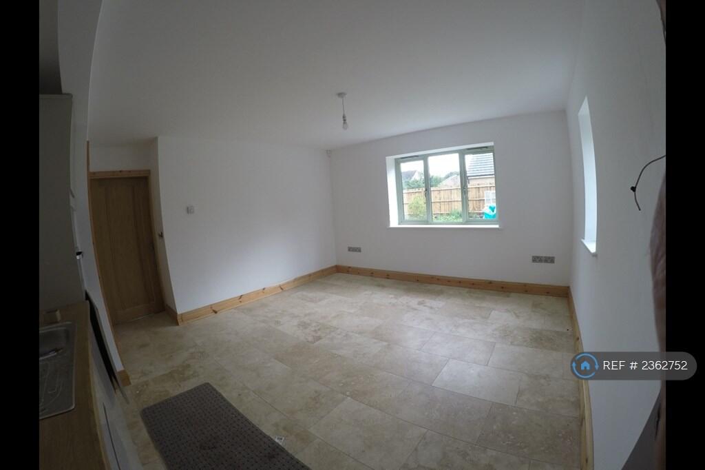 Additional property image - High Street, Cambridge, CB24