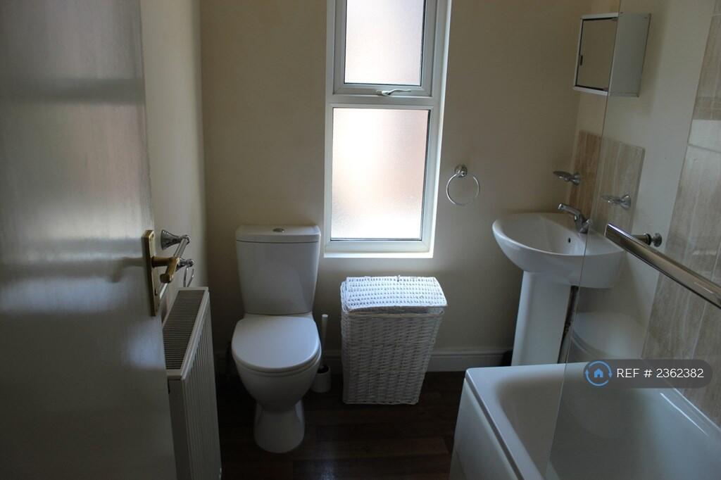 Additional property image - Horfield Road, Bristol, BS2