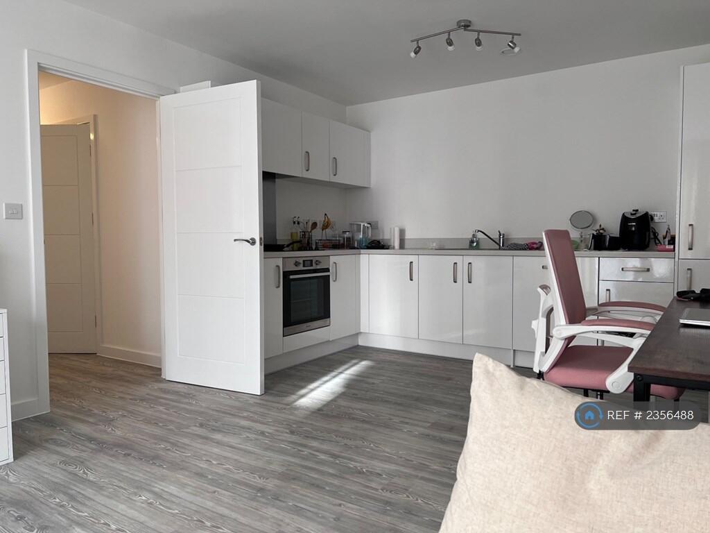 Additional property image - Flatts Close, Stoke Gifford, Bristol, BS34