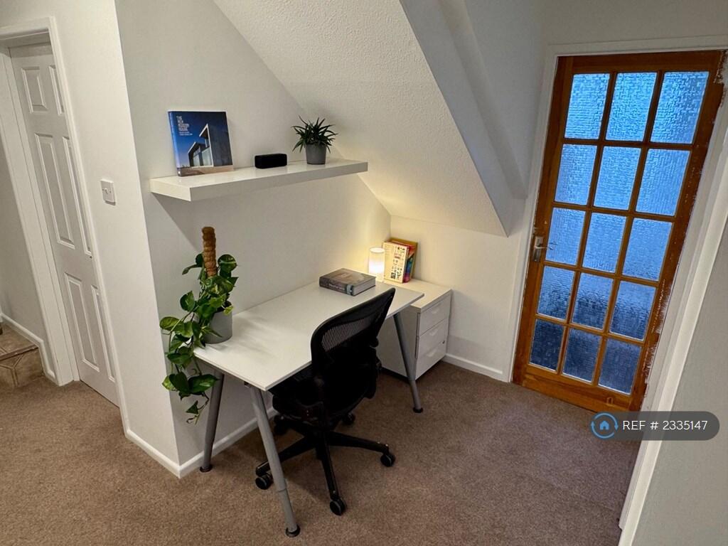 Additional property image - Dundry Lane, Bristol, BS41