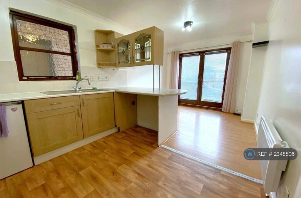 Additional property image - Butlers Walk, Bristol, BS5