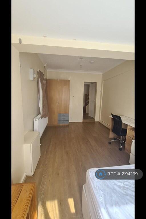 Additional property image - Tangerine Close, Colchester, CO4