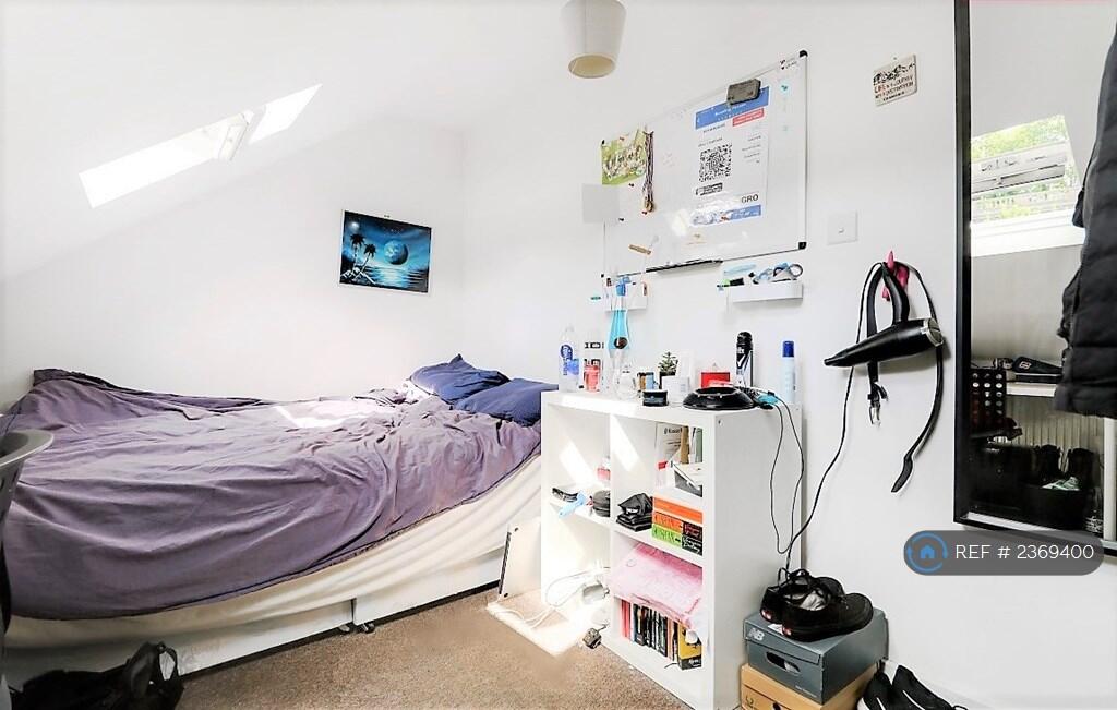Additional property image - Elm Grove, Brighton, BN2