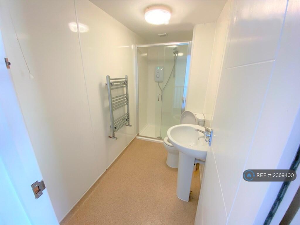 Additional property image - Elm Grove, Brighton, BN2