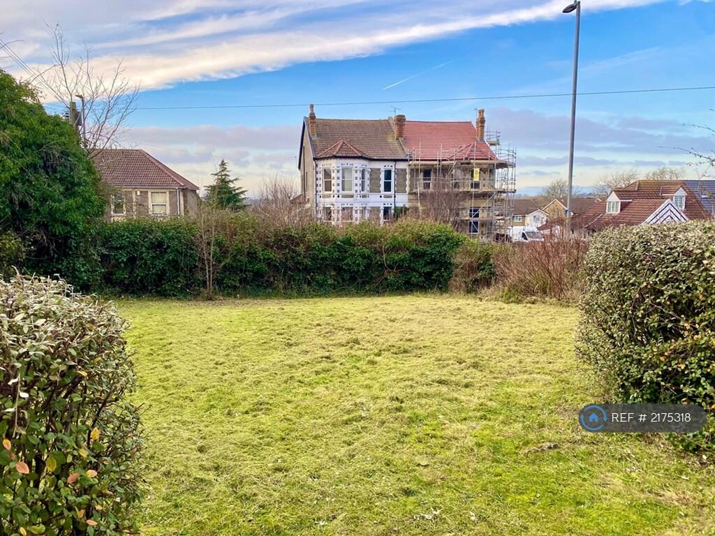 Additional property image - Pine Grove, Bristol, BS7