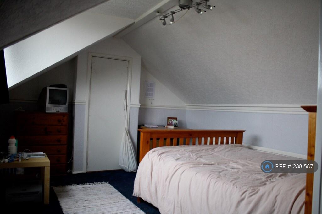 Additional property image - Enfield Road, Bristol, BS16
