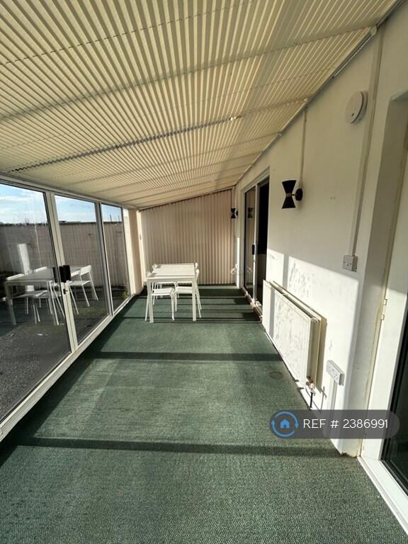 Additional property image - Brangwyn Grove, Bristol, BS7