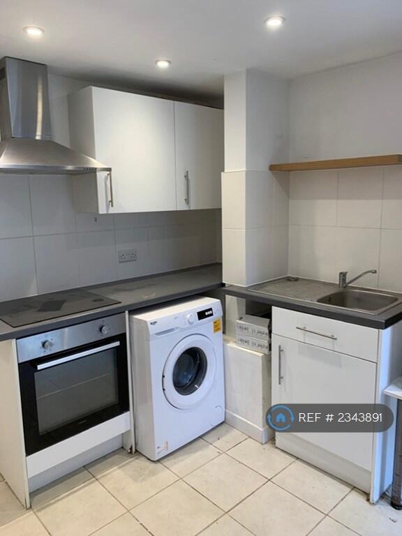 Main image of property: York Avenue, Hove, BN3