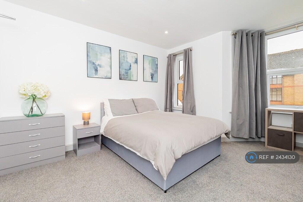 Main image of property: Canterbury Road, Sittingbourne, ME10