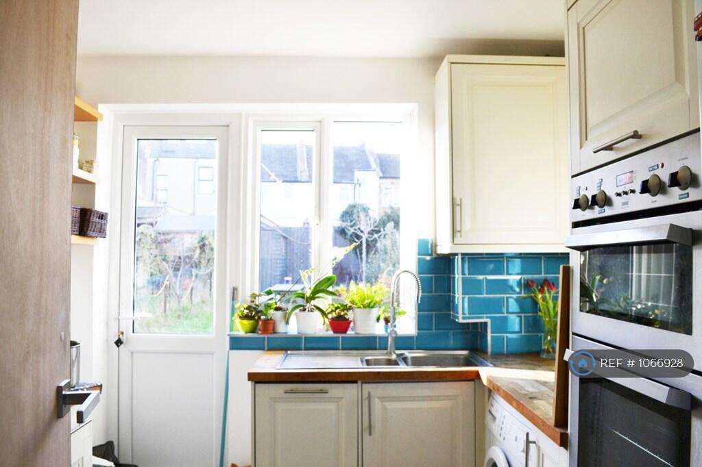 Main image of property: Flaxton Road, London, SE18