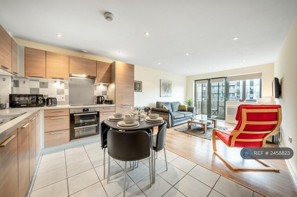 Main image of property: Lapis Close, London, Park Royal, NW10