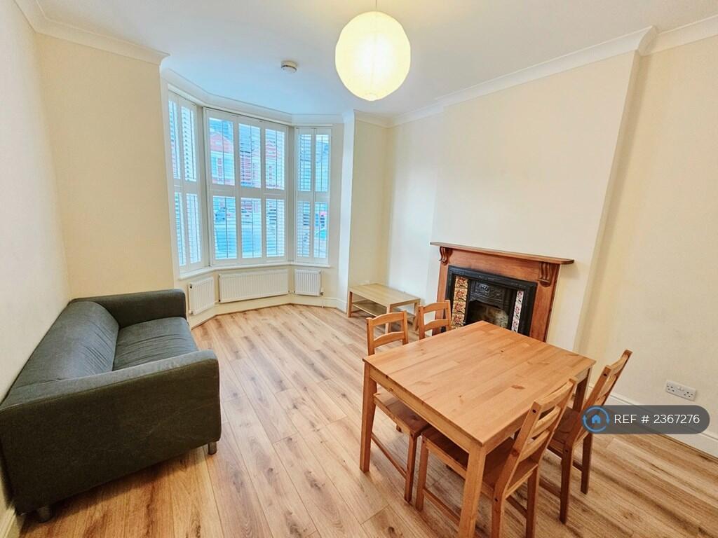 Main image of property: Gleneagle Road, London, SW16