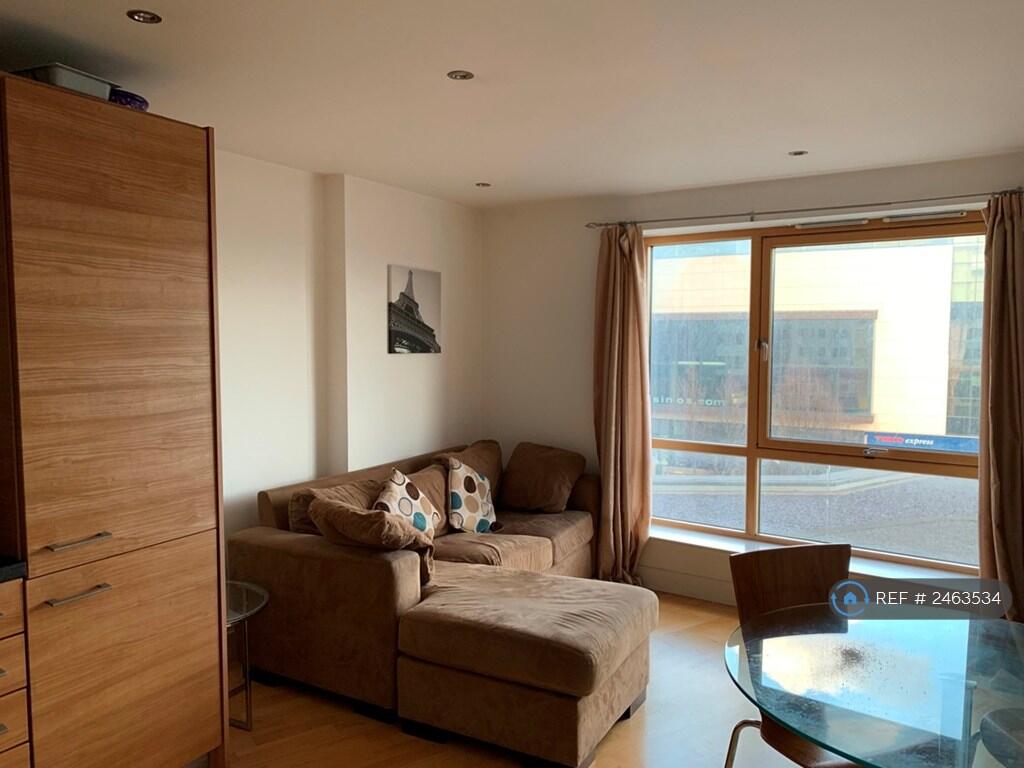 Main image of property: The Boulevard, Leeds, LS10