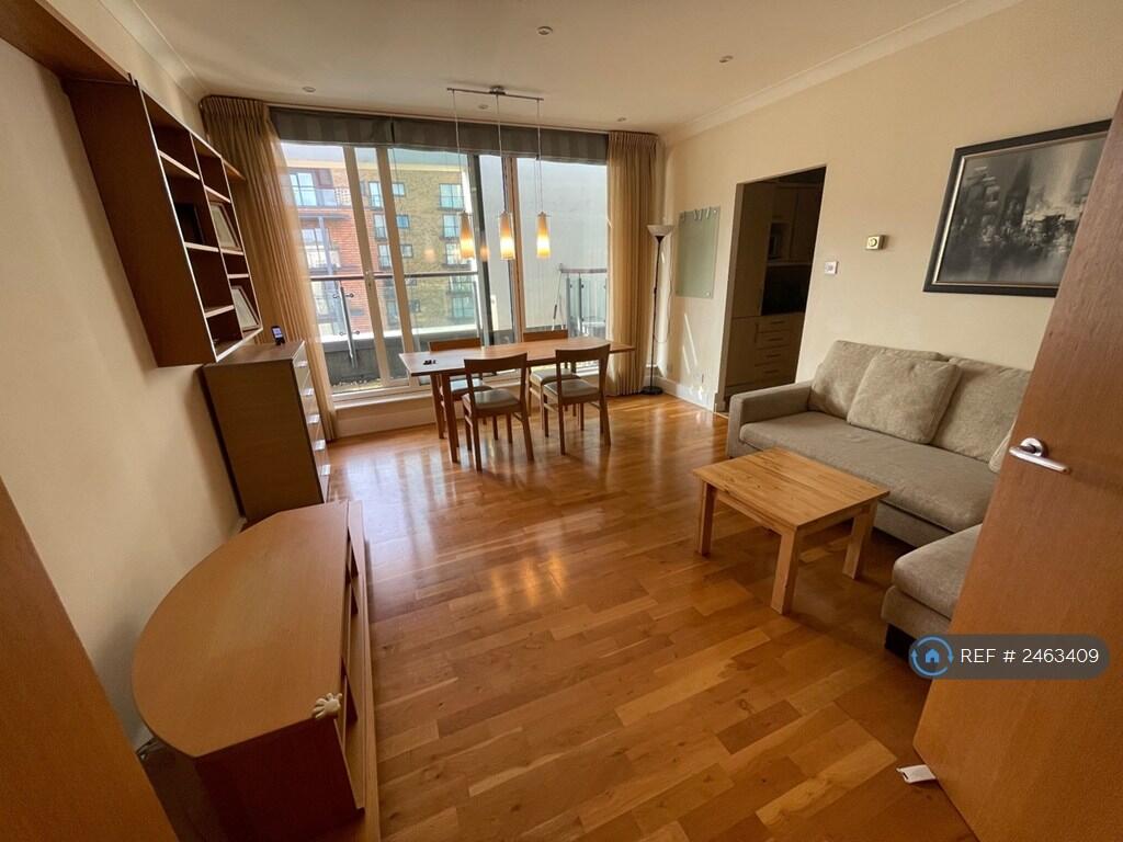 Main image of property: Boardwalk Place, London, E14