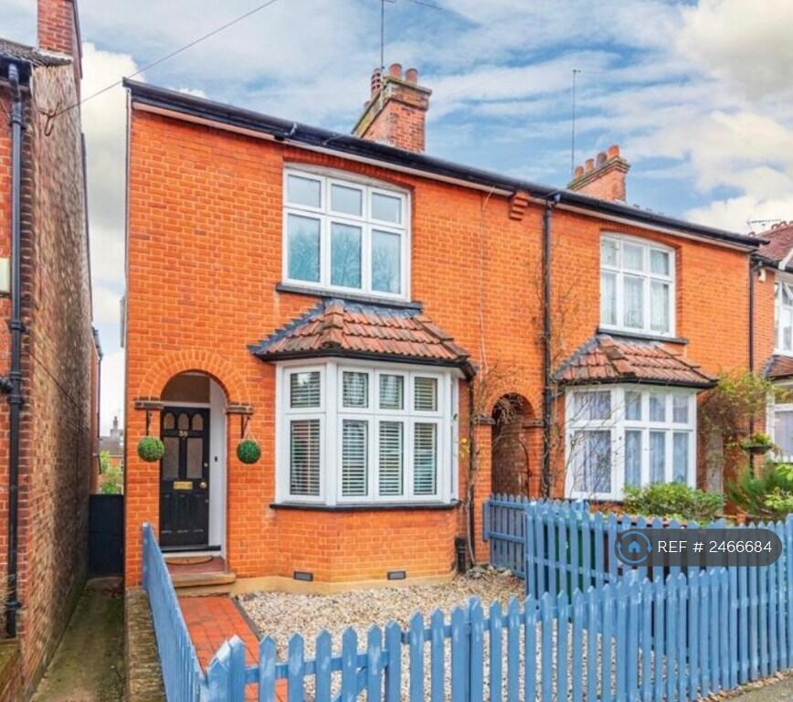 Main image of property: The Crosspath, Radlett, WD7