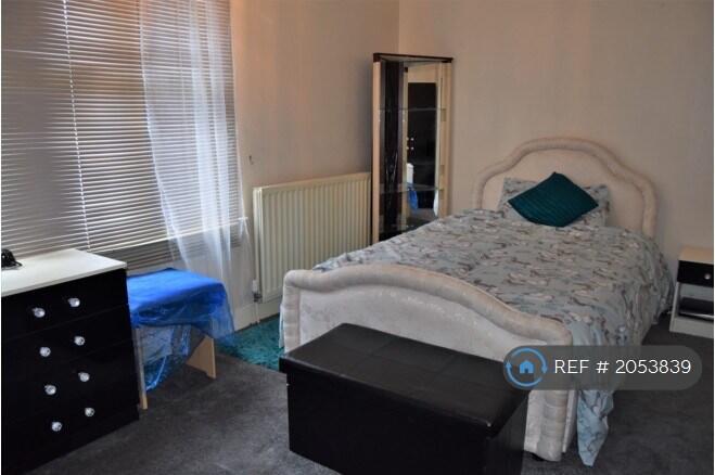 Main image of property: Corporation Road, Gillingham, ME7