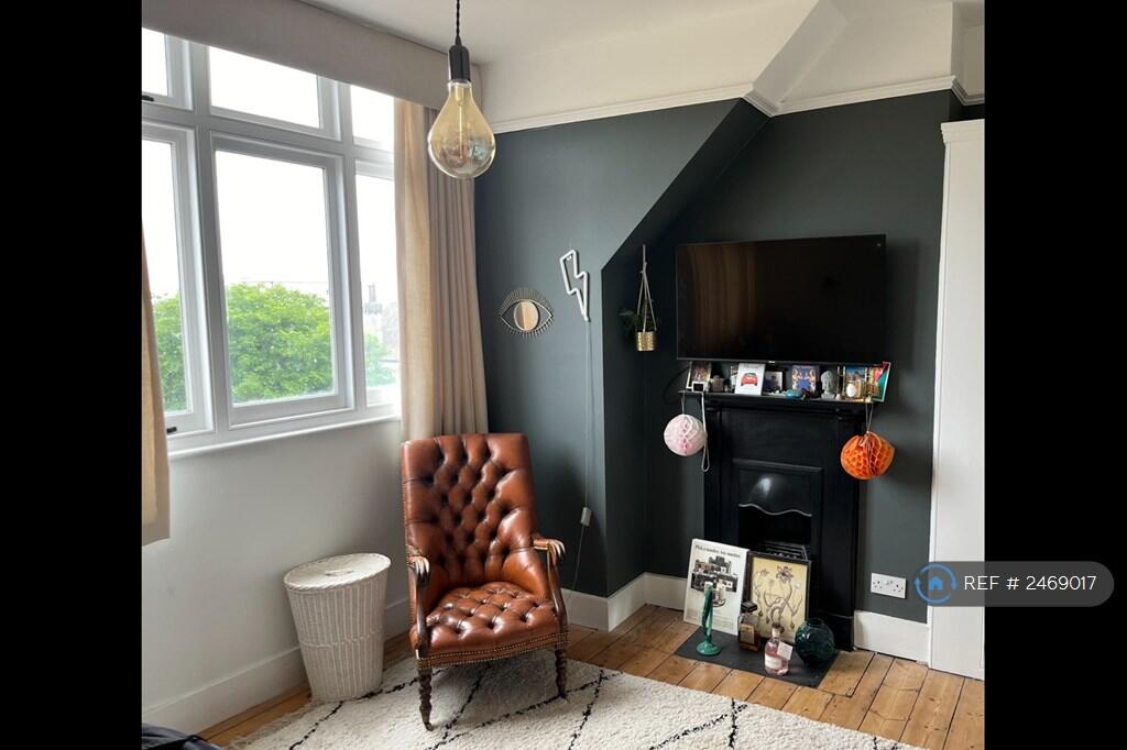 Main image of property: Ditton Court Road, Westcliff-On-Sea, SS0