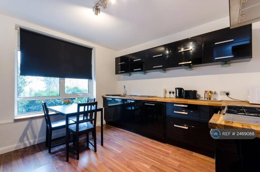 Main image of property: Talisman Square, London, SE26