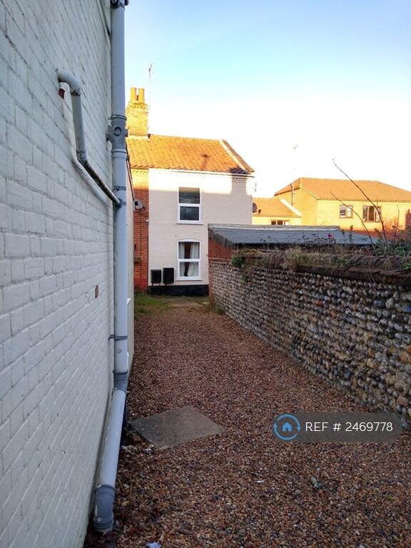 Main image of property: Cromer Road, North Walsham, NR28