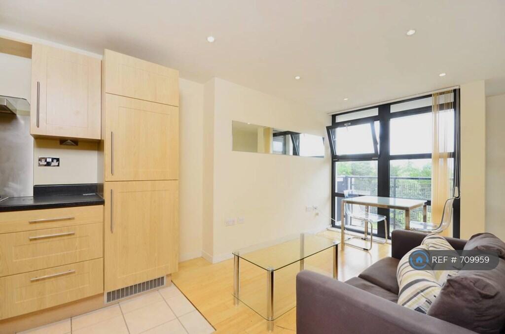 Main image of property: Scott Avenue, London, SW15