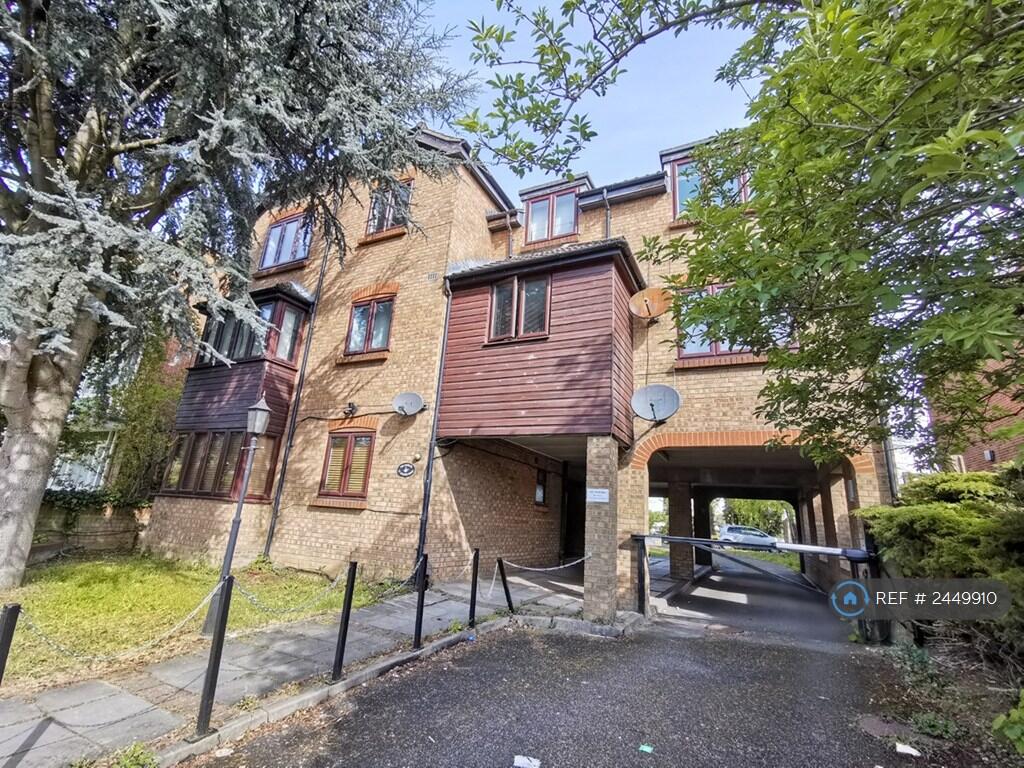 Main image of property: Lynton Road, London, W3