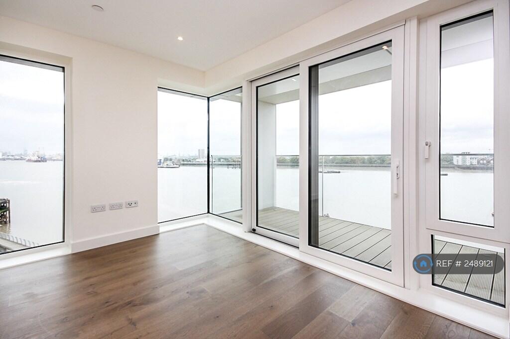 Main image of property: Duke Of Wellington Avenue, London, SE18